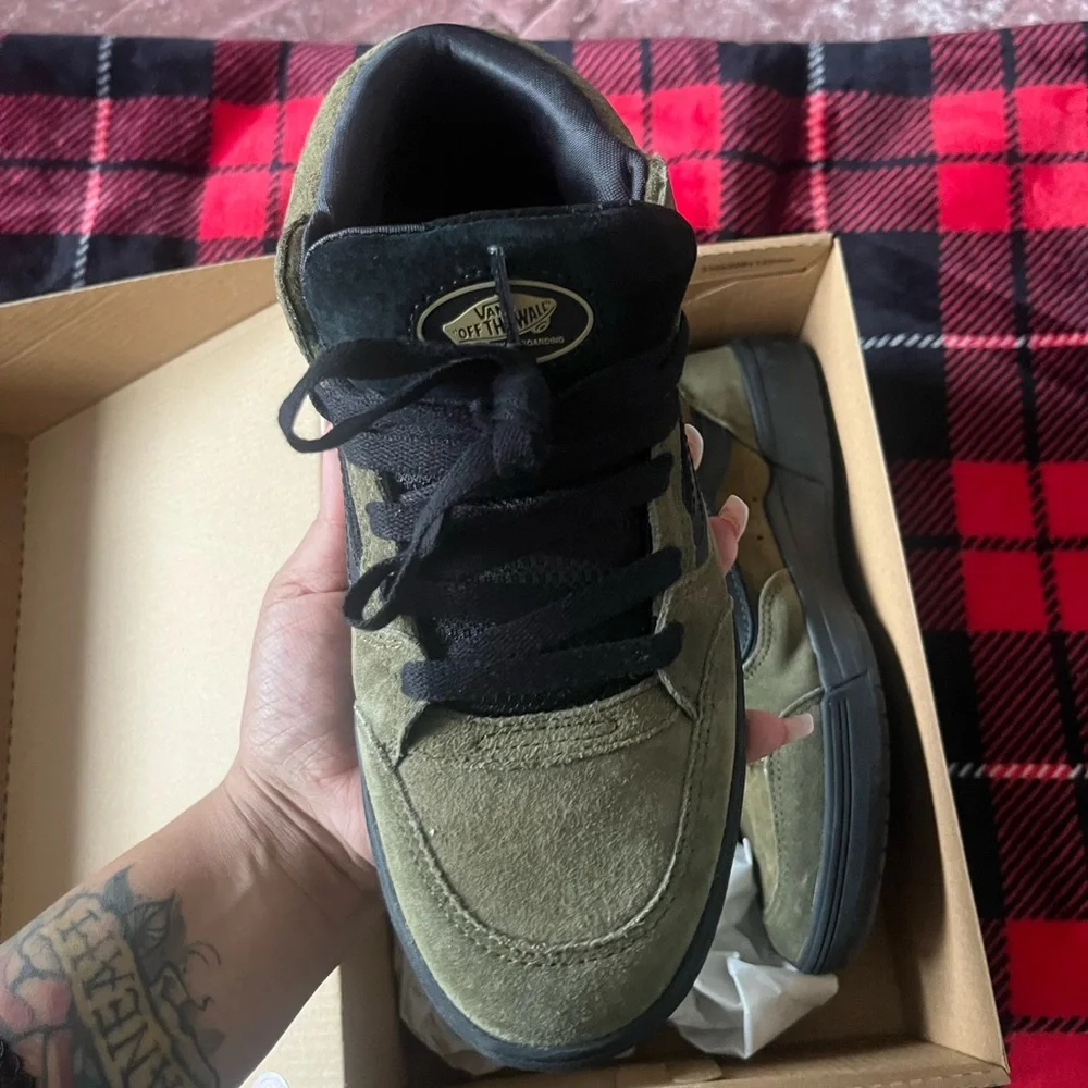 Vans Zhaba Mid Beatrice Collab - Picture 2 of 3